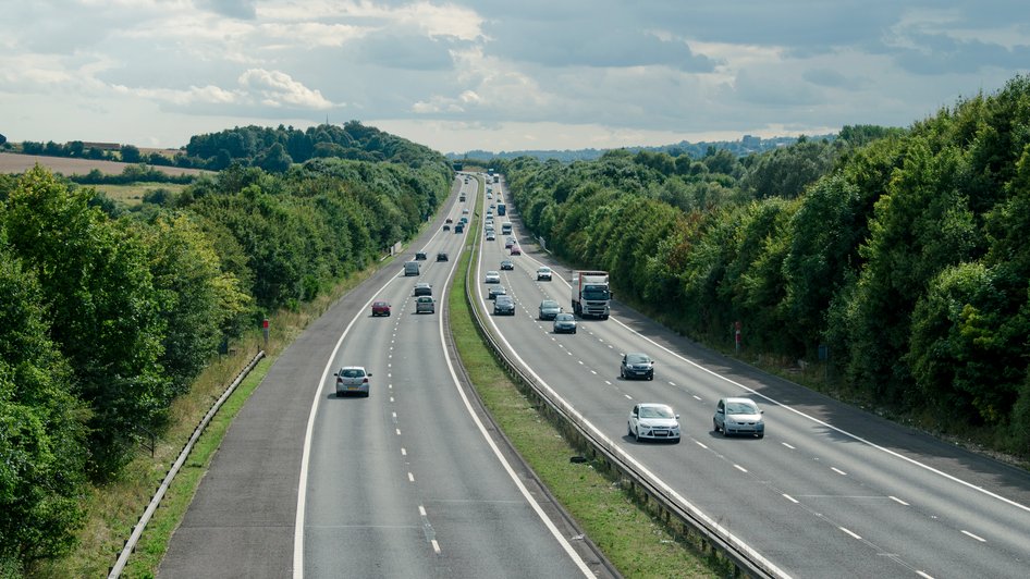 Widok na trasę za bramkami na A4