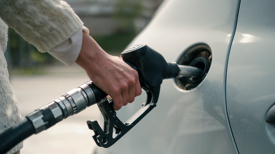 Benzyna, diesel, elektryk czy hybryda