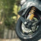 Koło motocyklu, który będzie sprzedany 