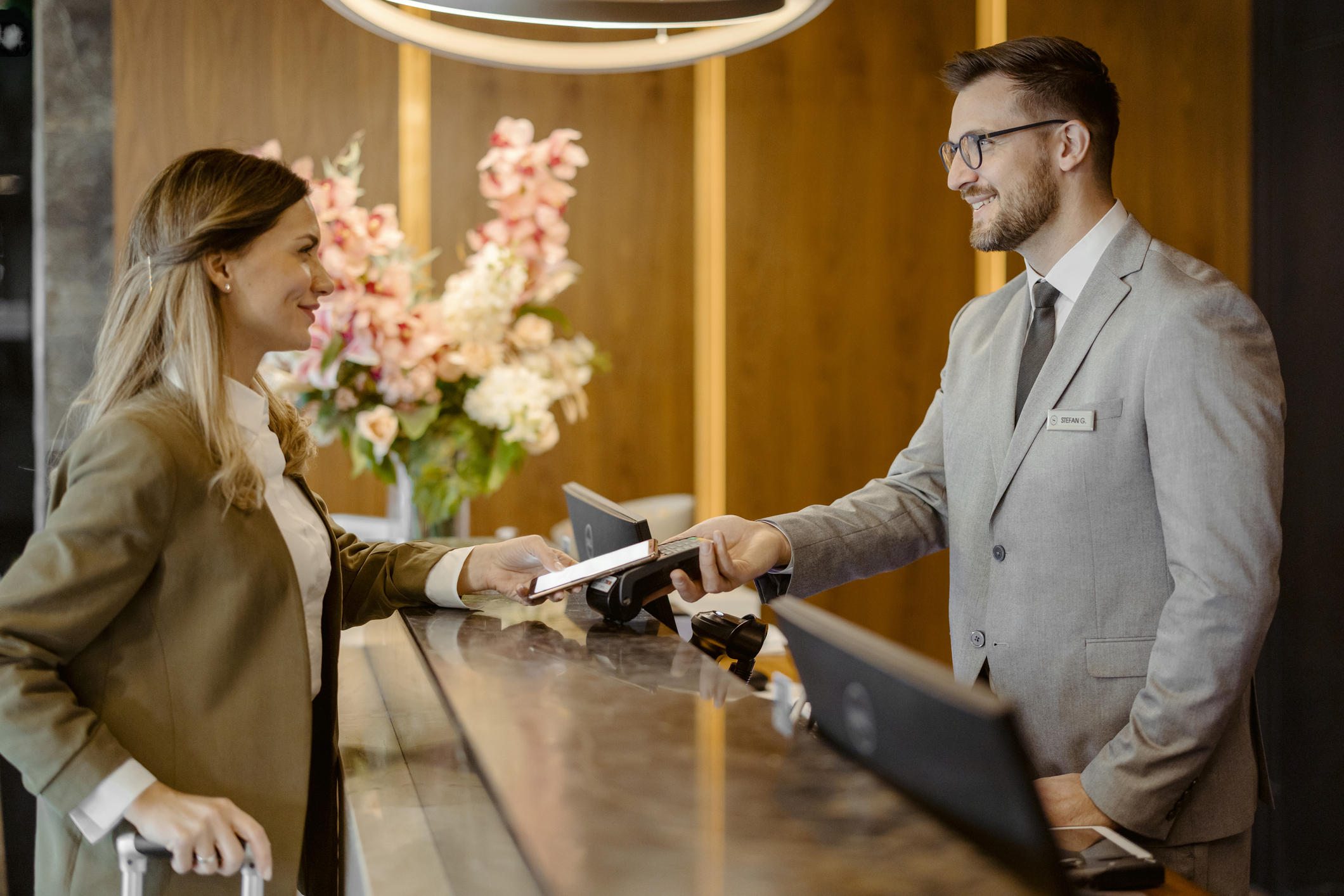 Ubezpieczenie - Usługi hotelarskie Hotel - Usługi hotelarskie