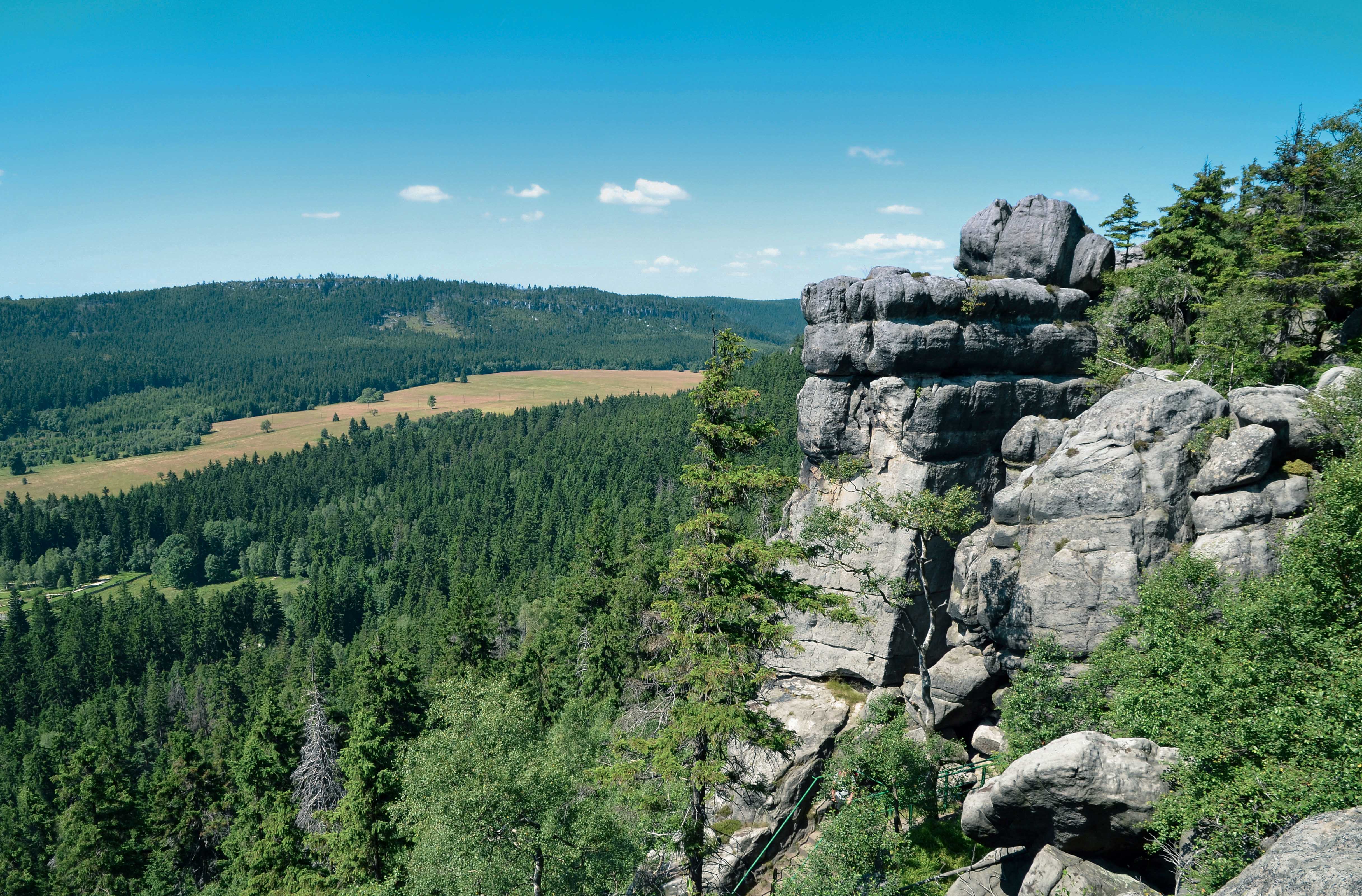 Błędne Skały – skalne miasto w Polsce Widok na Błędne Skały